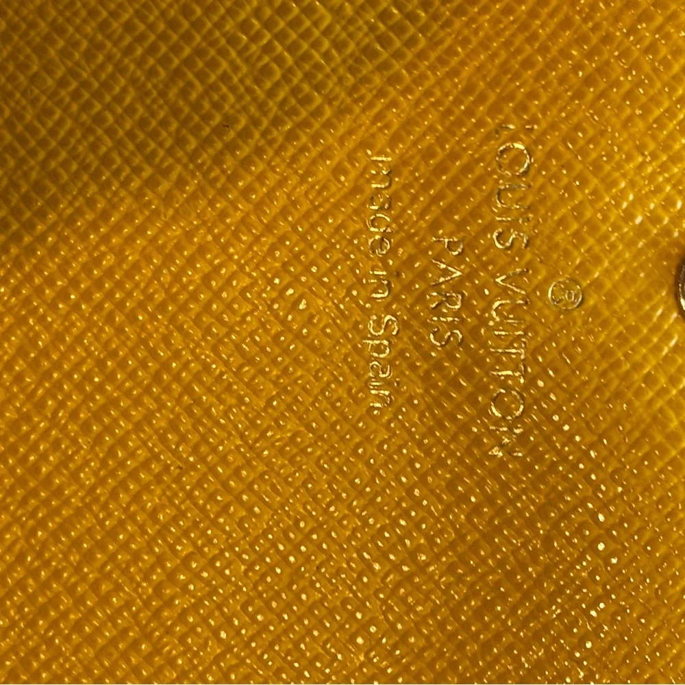 Louis Vuitton Dark Brown Monogram Clutch - Picture 4 of 12